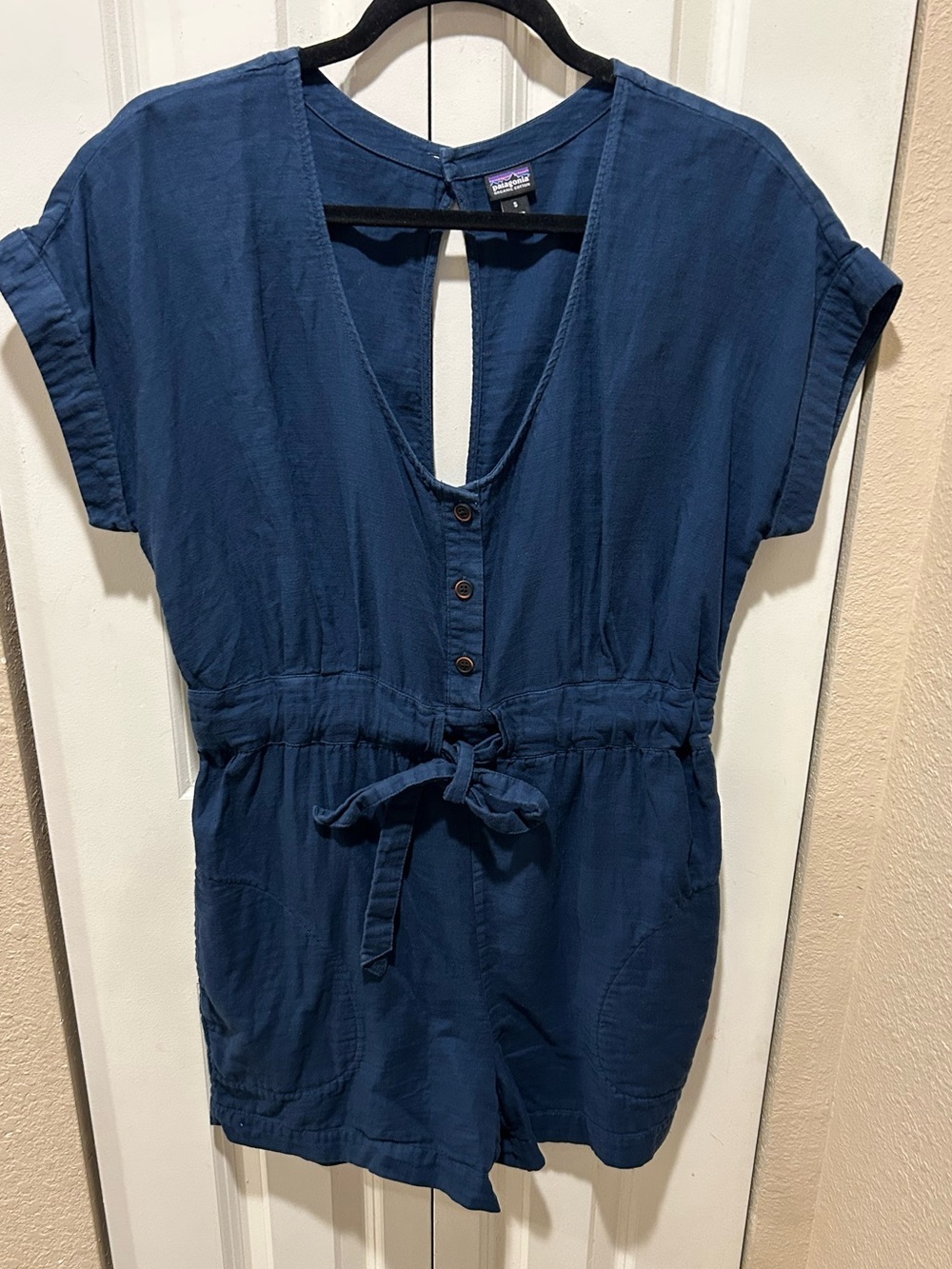 Patagonia Organic Cotton Gauze Romper Navy , Small, like new